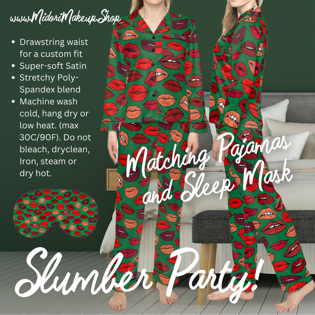 Retro Christmas Kiss Mistletoe Pajamas,  Xmas Holiday Mom Aunt Girlfriend Gift, Satin Sleepwear Classic Slumber Party Bridal Bachelorette PJ